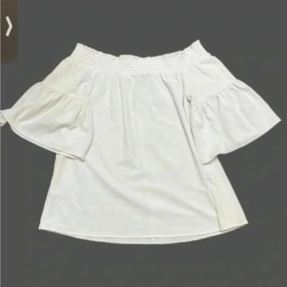 🌟Kaari Blue off shoulder top sz xs🌟